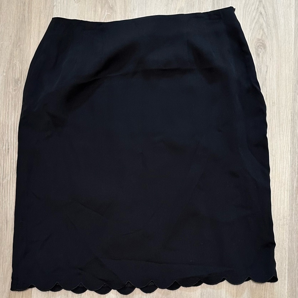 Saks Fifth Avenue Folio Collection Black Scalloped Skirt